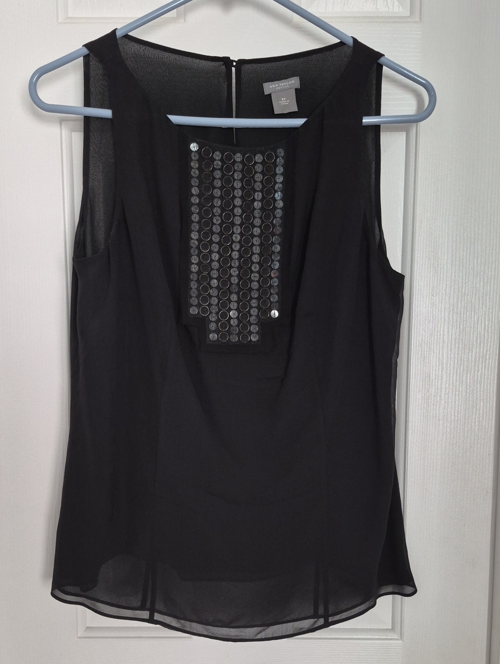 Ann Taylor Black Sleeveless Sequin-Front Chiffon Top - 8P